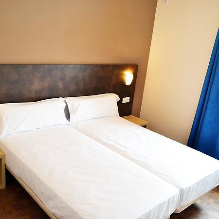 Hostal Restaurante Los Mellizos Guarromán Eksteriør billede